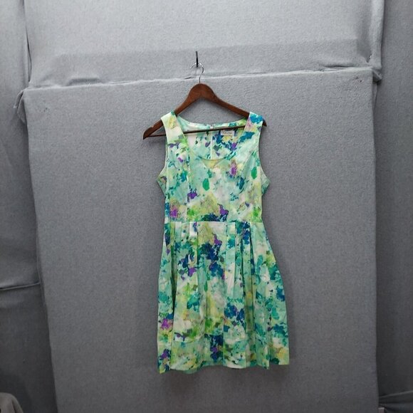 Calvin Klein Dresses & Skirts - Calvin Klein Floral Sleeveless Dress 98% Cotton 2% Spandex Multicolor